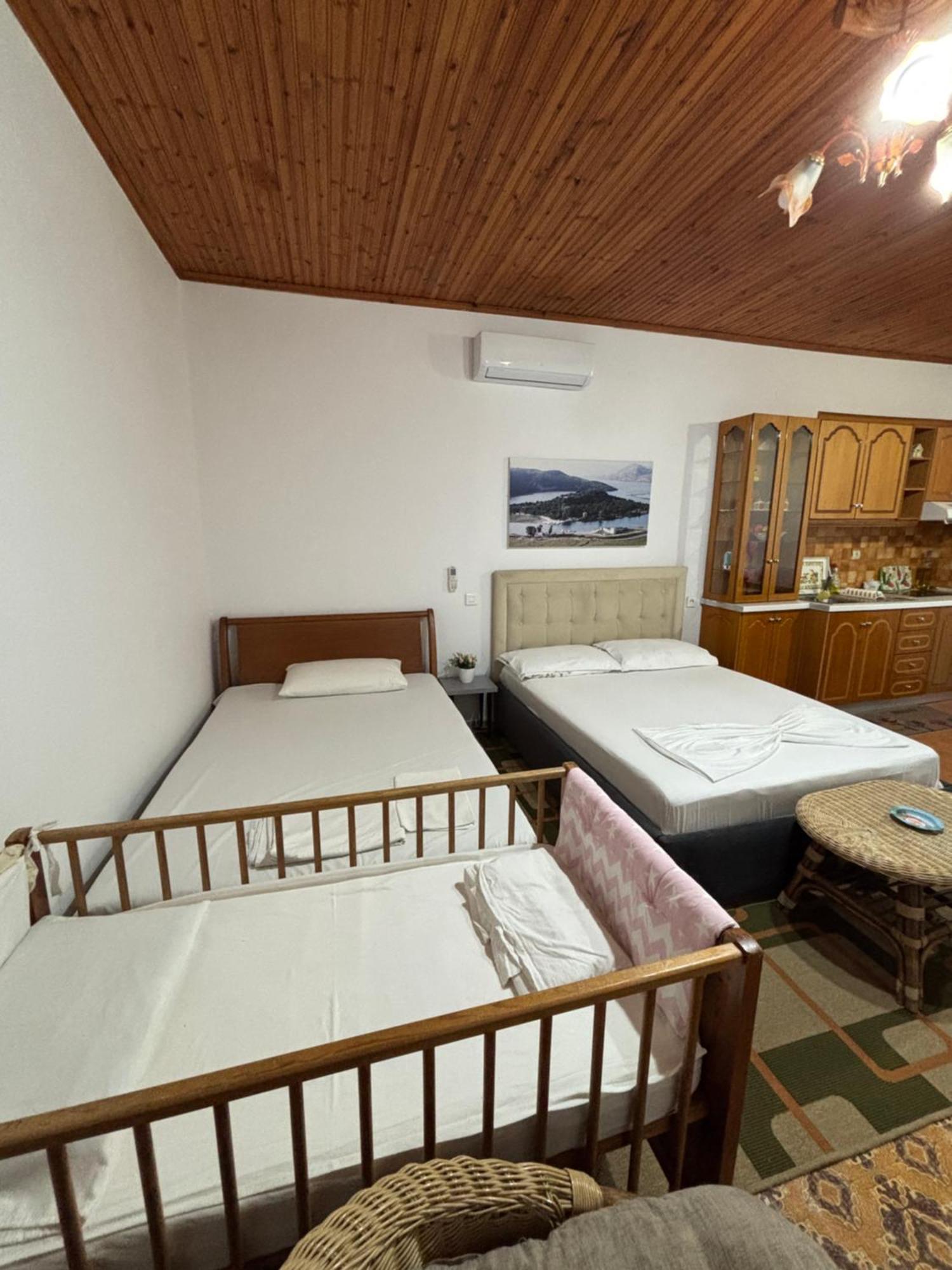 Hotel Lida'S House Lukovë Zewnętrze zdjęcie